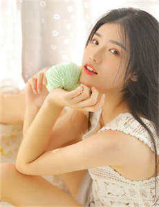 《山鬼》